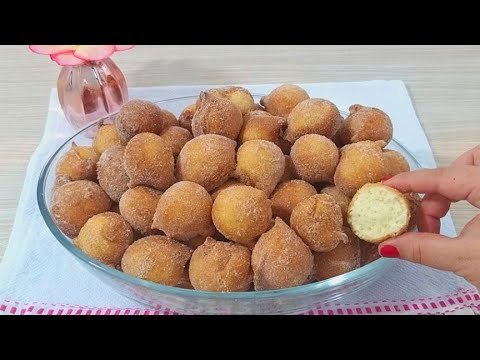 Receitas Deliciosas BOLINHO DE CHUVA SUPER MACIO E SEQUINHO